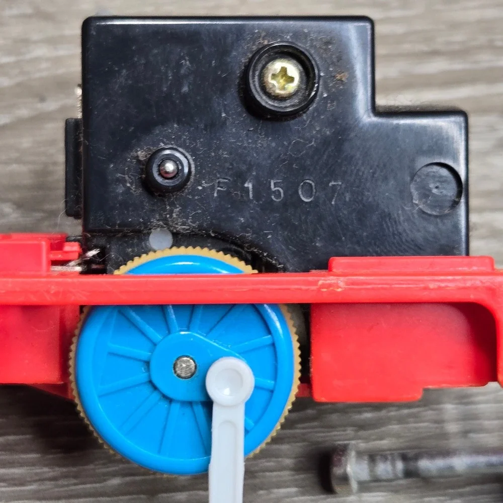 Tomy TrackMaster Thomas & Friends Engine #1 1992 Blue Motor Chassis Shell Parts